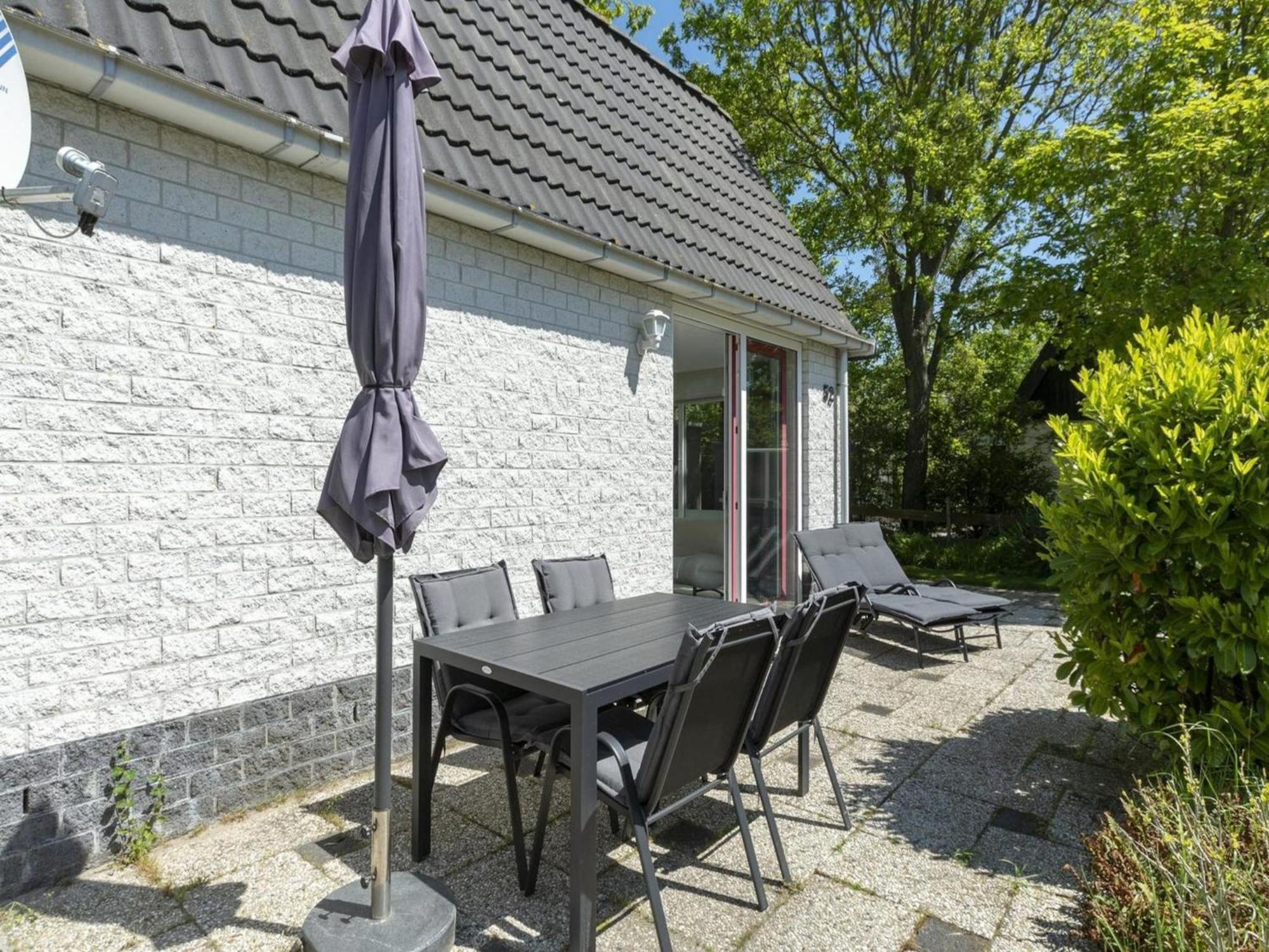 Holiday Home With Pool By The Sea Sint Maartensvlotbrug Exterior foto