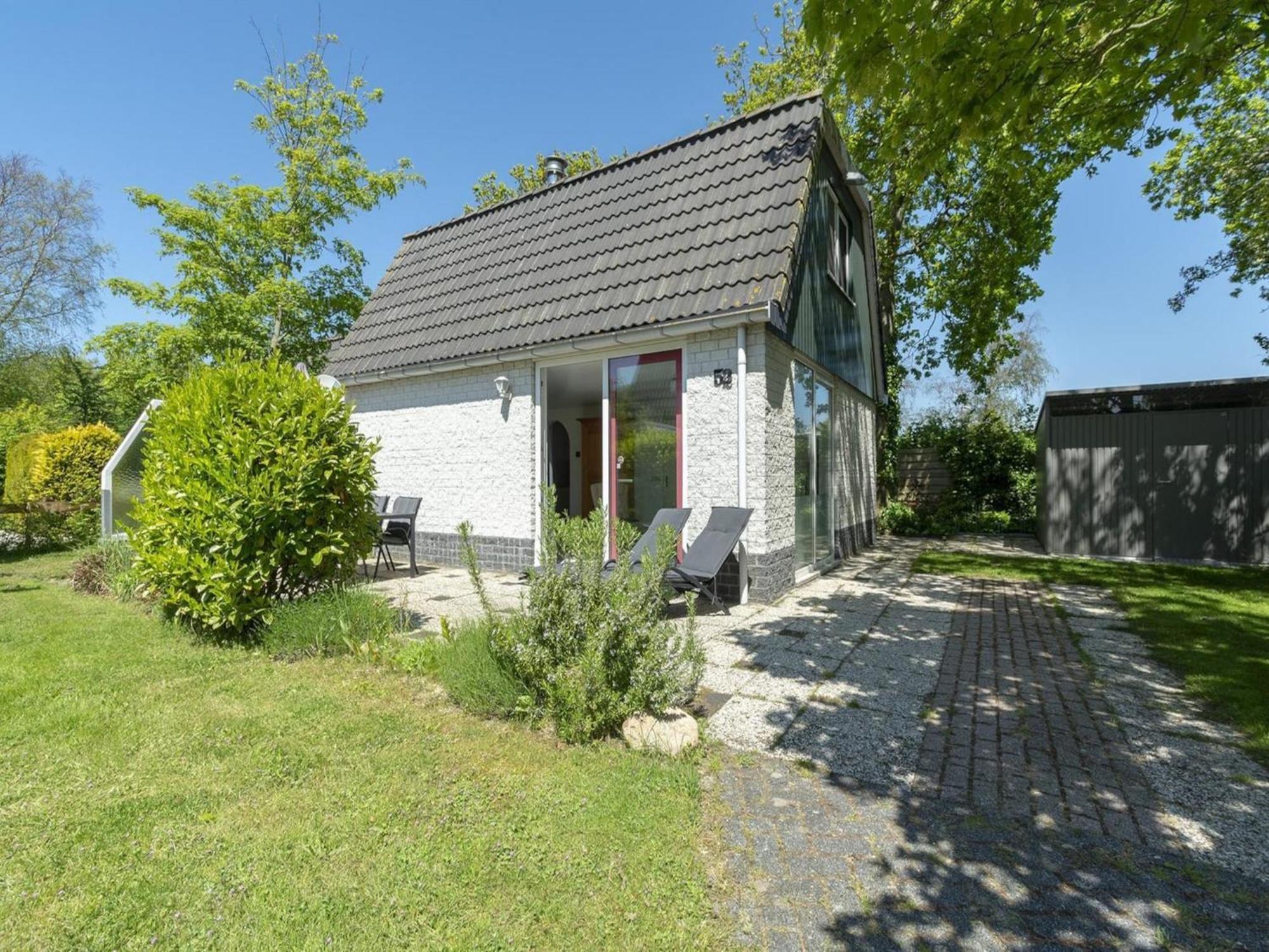 Holiday Home With Pool By The Sea Sint Maartensvlotbrug Exterior foto